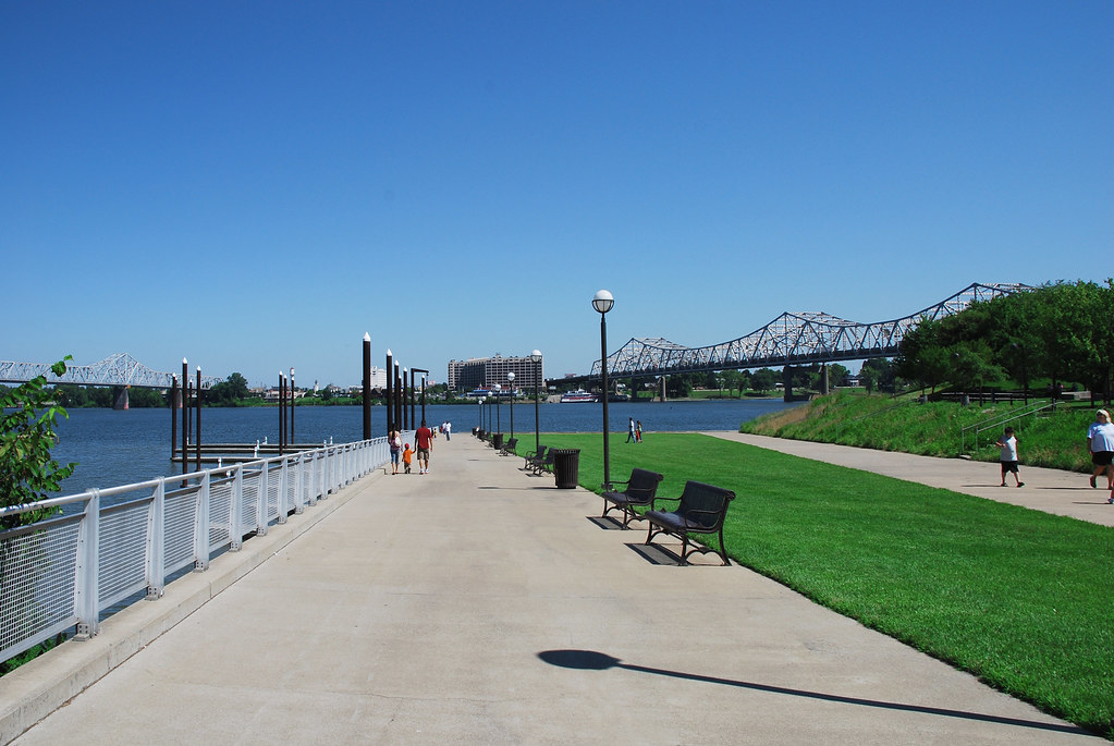 Harbor Lawn. Louisville Waterfront Park KY. Louisville KY.… Flickr
