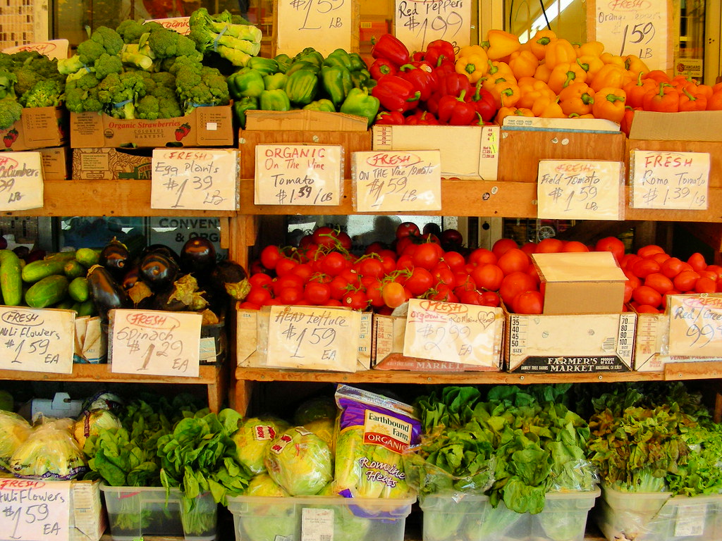 Veggies on the Drive So many good places to buy veggies on… Flickr