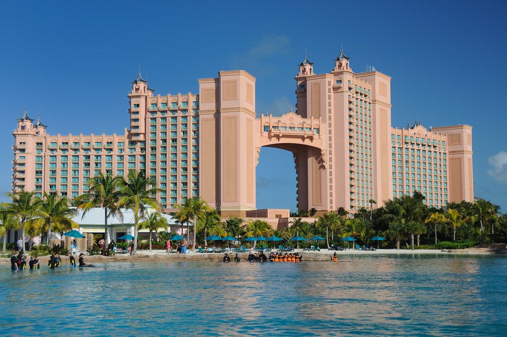 The Atlantis Bahamas Royal Towers and Dolphin Lagoon Flickr