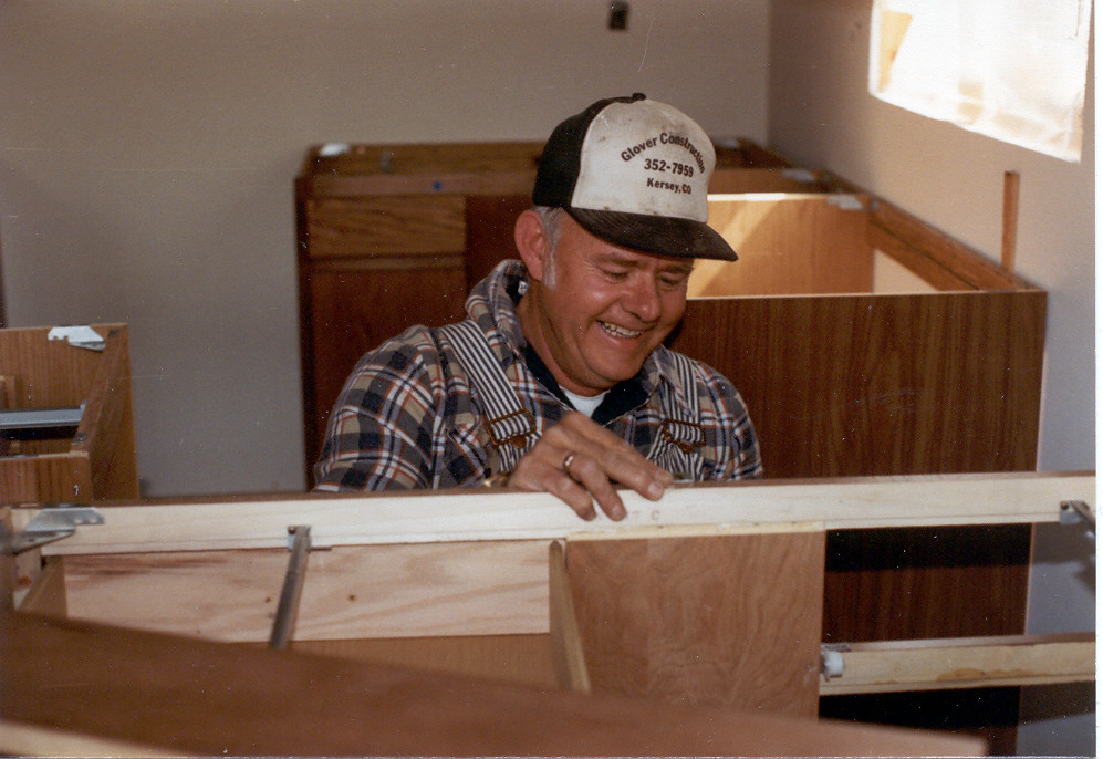 guy Installing kitchen Scott Stanton Flickr