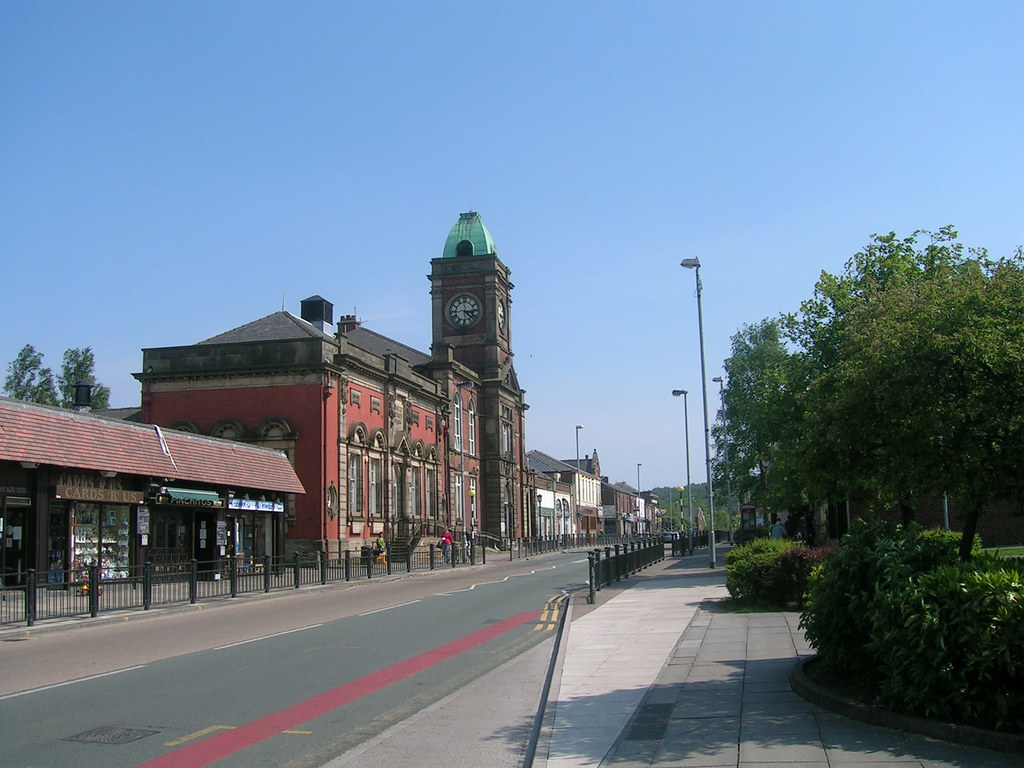 Rochdale Road, Royton Royton is an area in Oldham, about a… Flickr