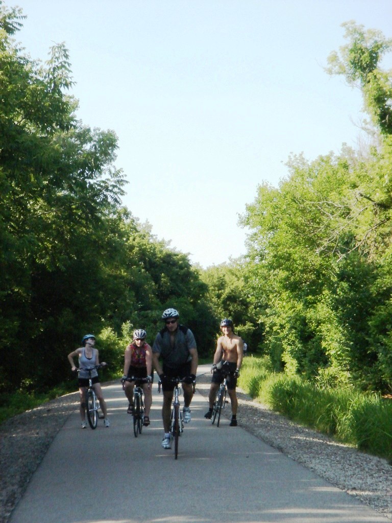 DSC02741 on one of the many bike trails in Des Moines