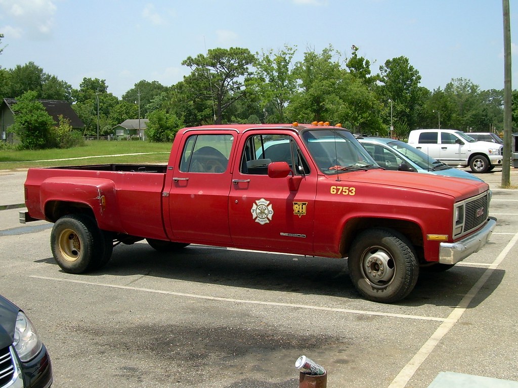 Gateswood Alabama Fire Dept. This 198992 GMC 3500 crew ca… Flickr