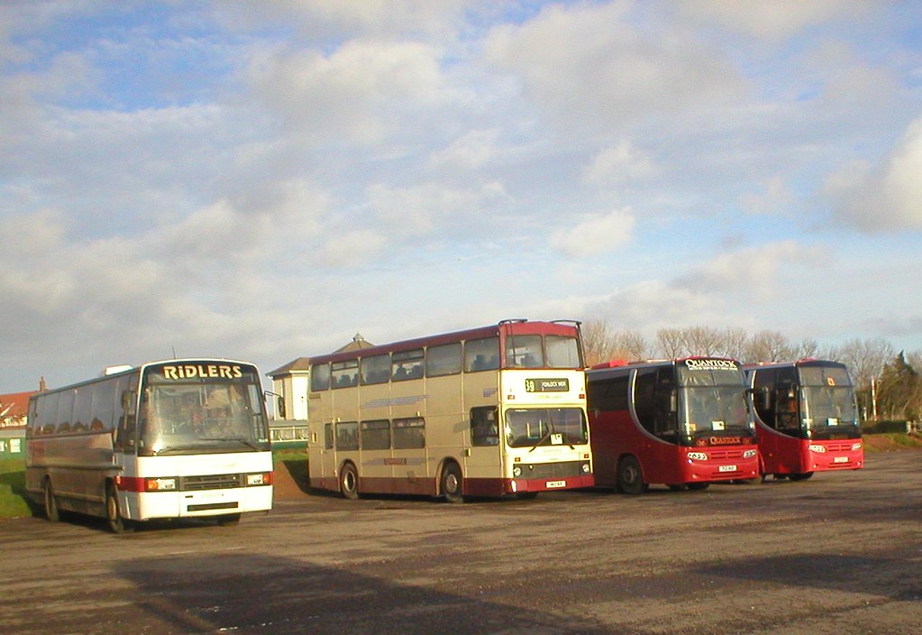 171208 Vulcan Road Car and Coach Park, Minehead Placing th… Flickr