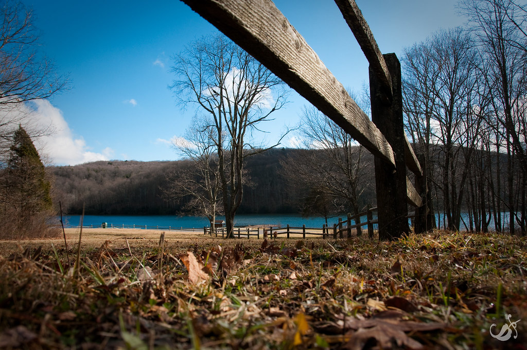 December DILO_005 Hidden Valley Lake, Virginia ljphoto22 Flickr