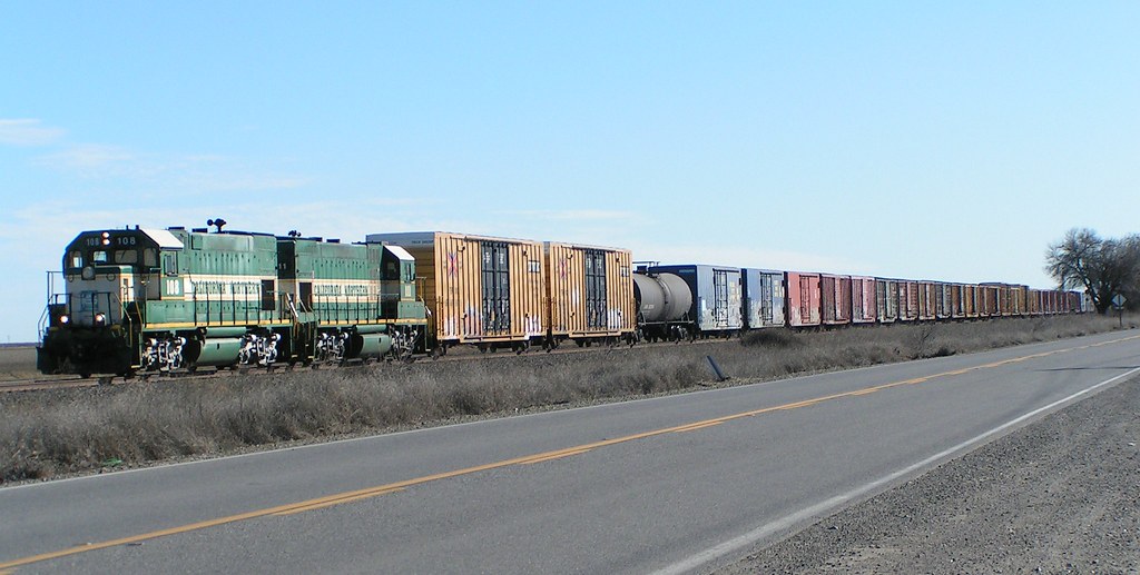 CFNR 108 East California Northern Railroad, south of Willi… Flickr