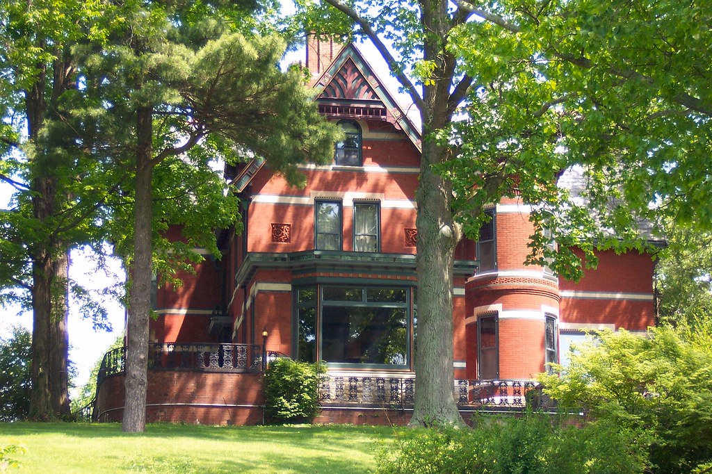 Fairmount House This giant house, currently for sale, was … Flickr