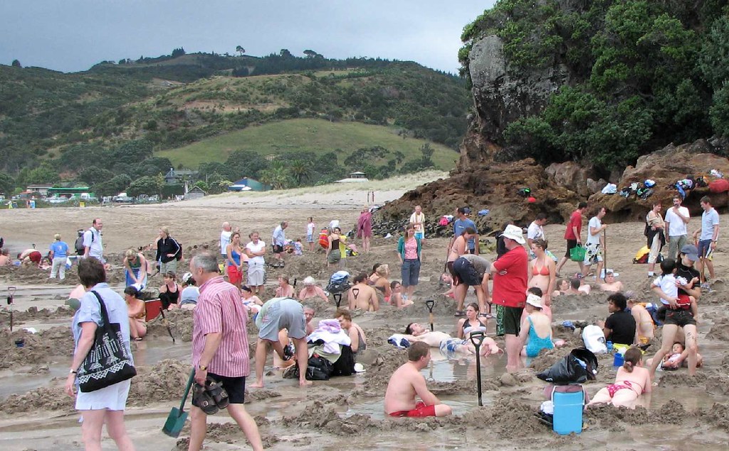 hot water beach d6 Happy Hour at Hot Water Beach...the sce… Flickr