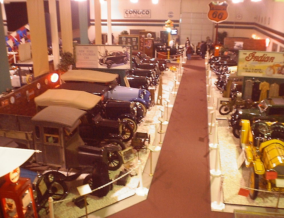 Ellingson Car Museum Mpls, MN. A wonderful car museum in R… Flickr