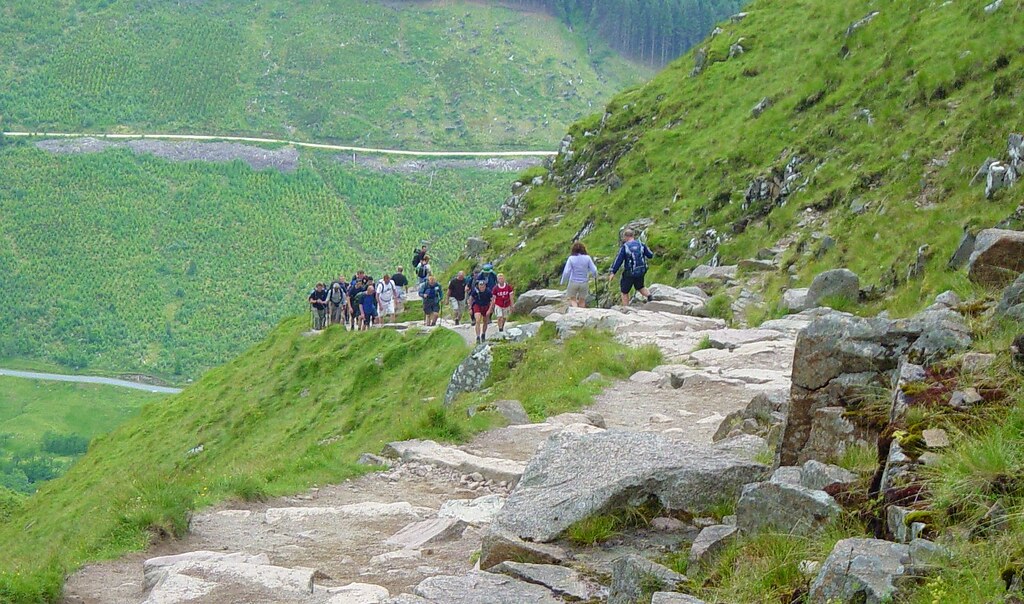 The Next Climbers As we head down, another bunch of people… Flickr