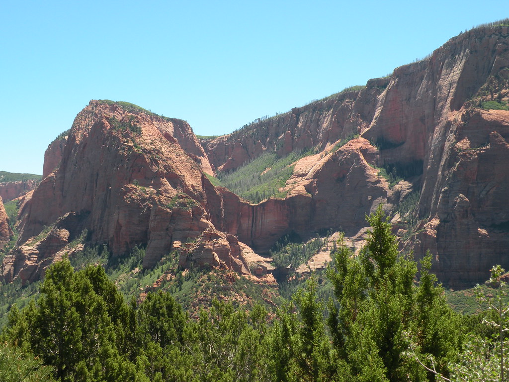 Timber Top Mountain Left The Kolob Canyon area of Utah's Z… Flickr