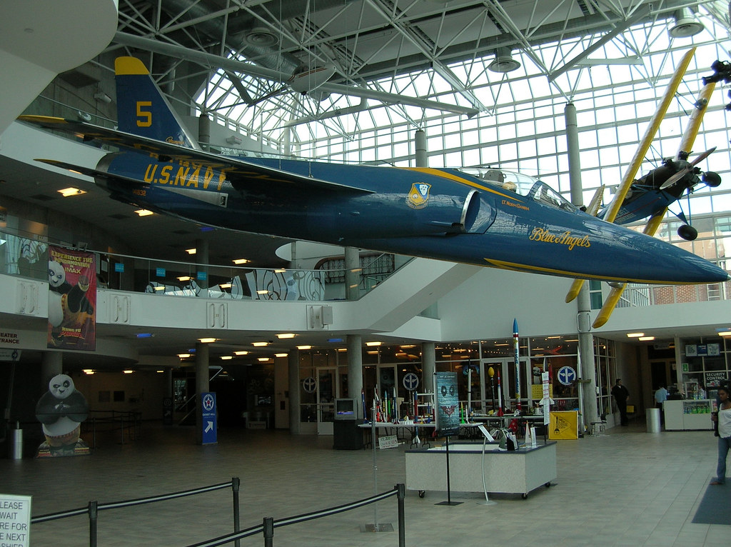 Lobby of the Cradle of Aviation Museum in Garden City, New… Flickr