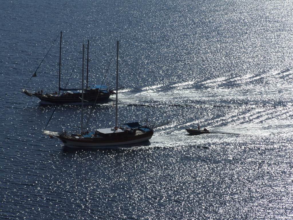 "O voi che siete in piccioletta barca..." Si tratta di un … Flickr