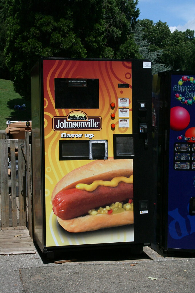 hot dog vending machine i don't understand. Stefanie Seskin Flickr