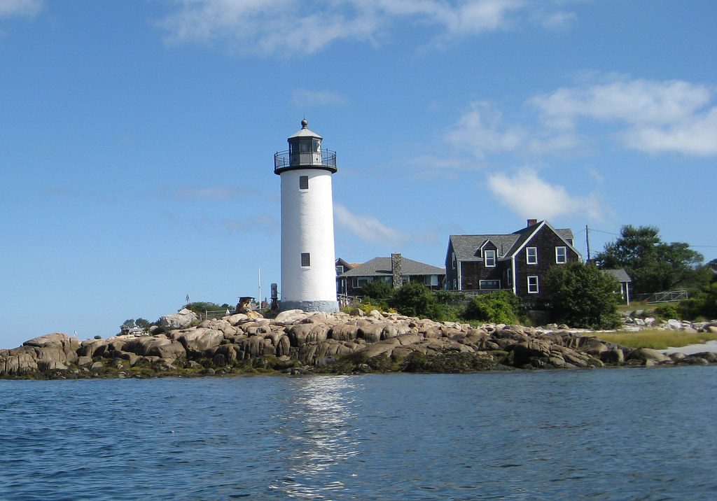 Annisquam Harbor Light The first Annisquam Harbor Light wa… Flickr