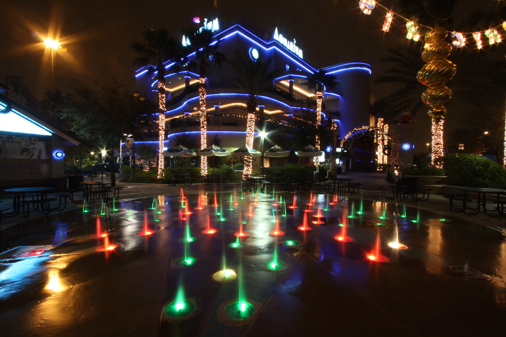 Christmas time at The Aquarium Downtown Aquarium Houston… Flickr