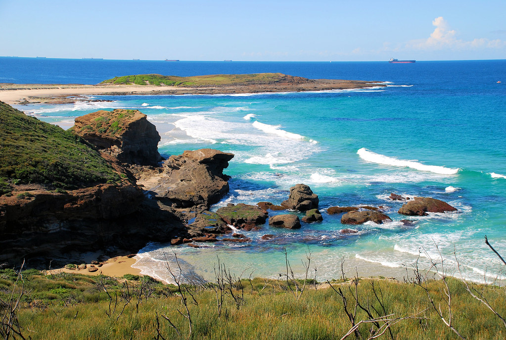 Ghosties Beach, Central Coast, NSW, Australia There is a s… Flickr