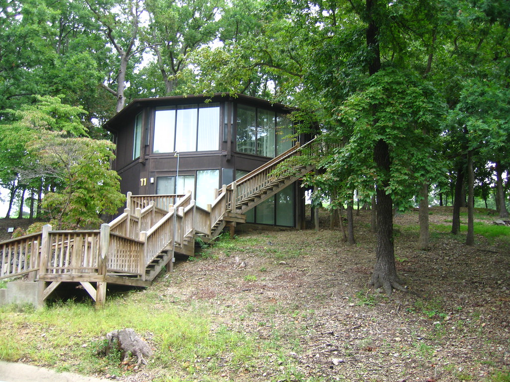 IMG_2412 Treetop Village, Lake of the Ozarks Ours Kathy Flickr