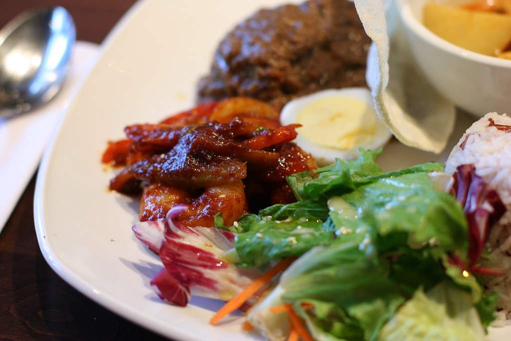 jonker st restaurant 1128 Pacific Blvd, Vancouver, BC, Can… Geoff Peters Flickr