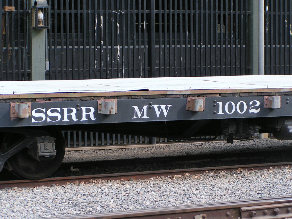 SSRR MW1002 Flat car used by the California State Railroad… Flickr
