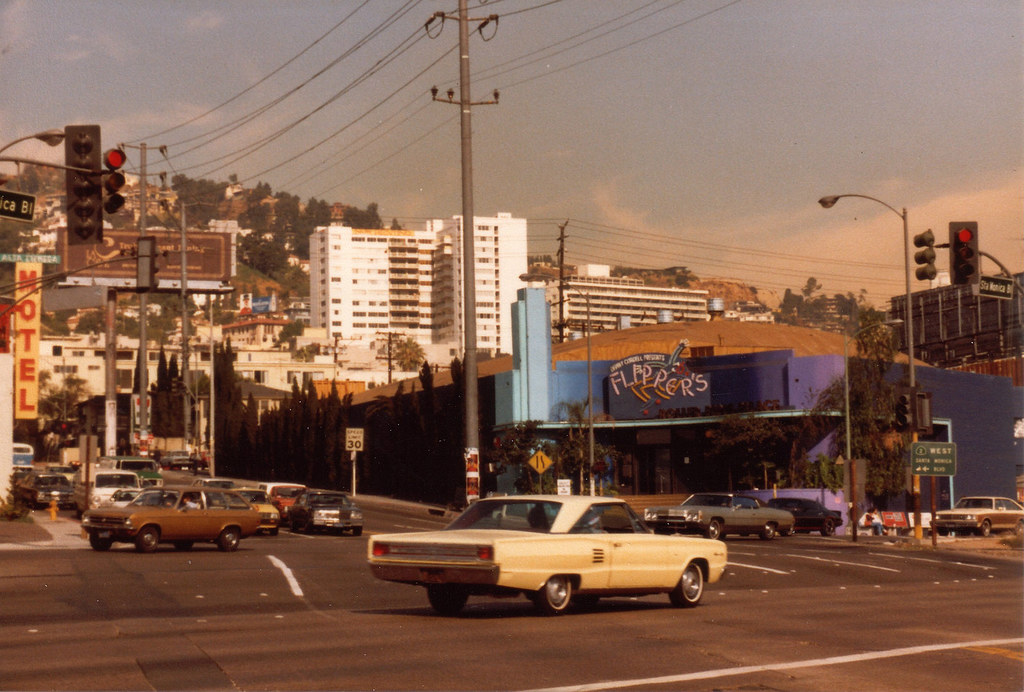 Flippers Roller Disco LA 1980 Santa Monica Blvd & La Ciene… Flickr