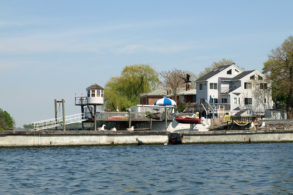 Waterfront Residences, City Island, Bronx NYC jag9889 Flickr