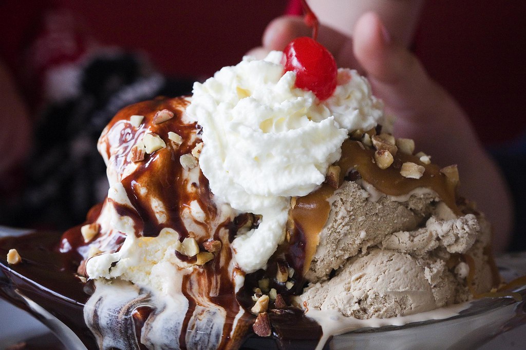 Black and Tan Sundae, Fentons Ice Cream, Piedmont Ave Flickr
