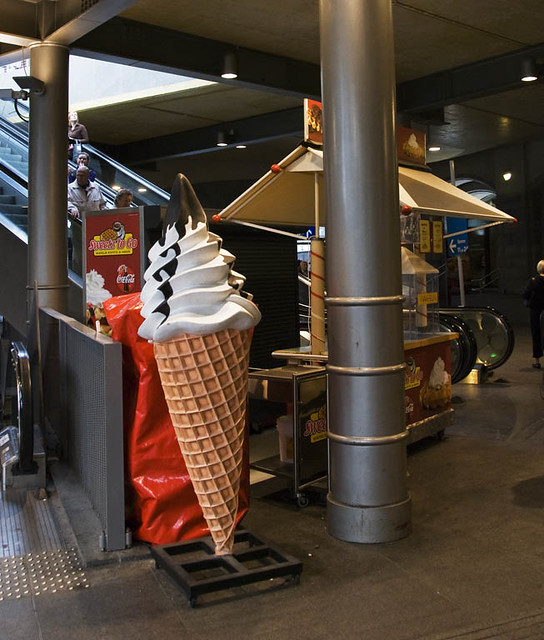 Antwerp giant icecream Louisa Hennessy Flickr