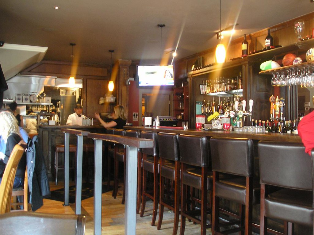 520 Bar and Grill Bellevue, WA Although a relatively rec… Flickr