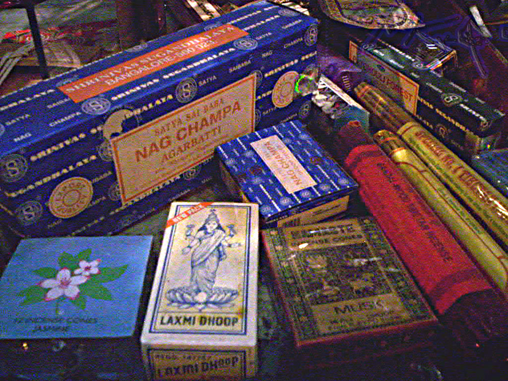 Everest Tibet Imports 08082008 ♦ ♦ >> .. .. >v