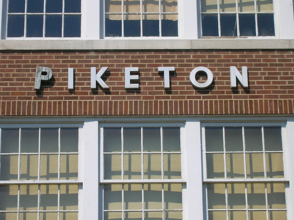 Piketon High School (1926)Piketon, Ohio Aaron Turner Flickr