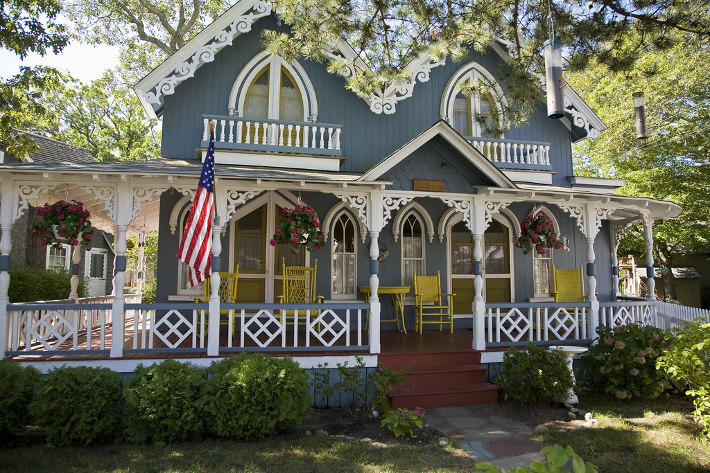 Campground Cottage One of the cottages in the Oak Bluffs C… Flickr