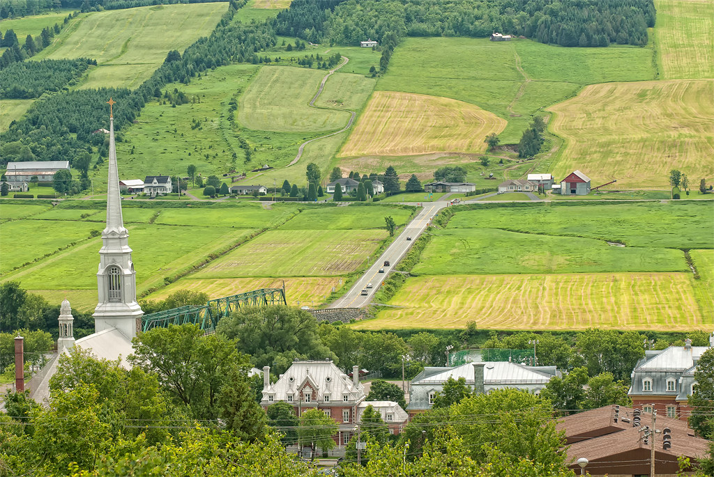 Une vue d'un village de la Beauce. StJospehde la Beauce.… Flickr