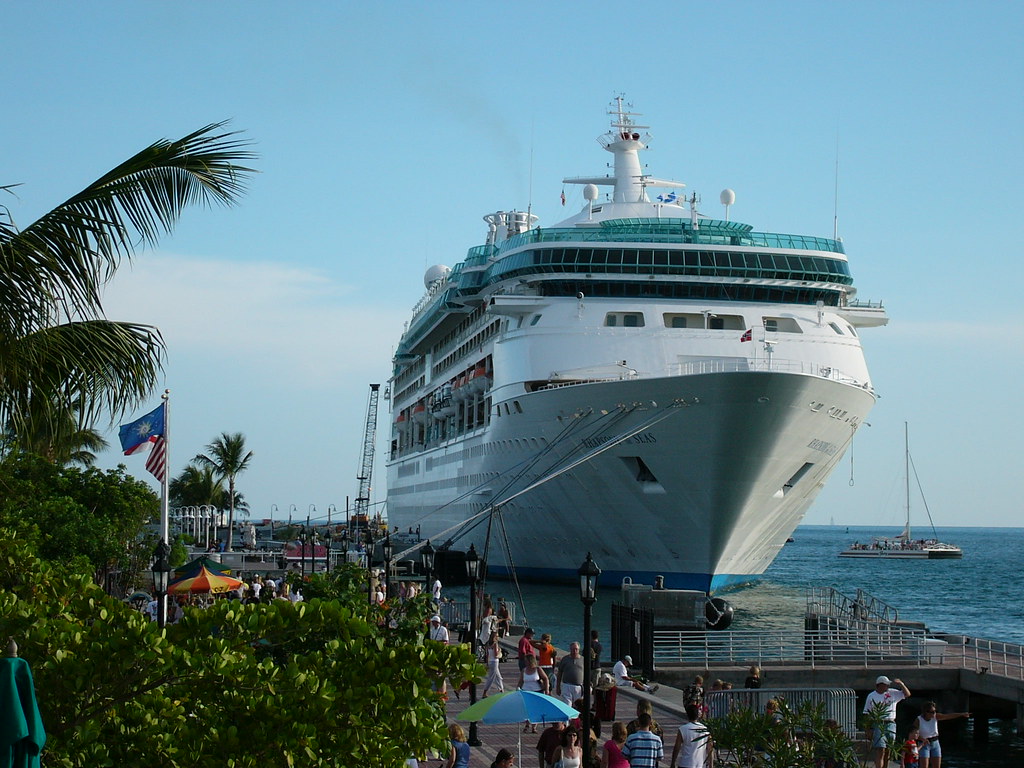 Key West Mallory Dock Cruise ship docked at Mallory Squa… Flickr