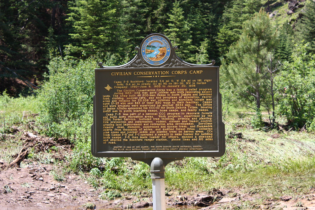 Rochford Road and South Rochford Road Alex Calderon Flickr