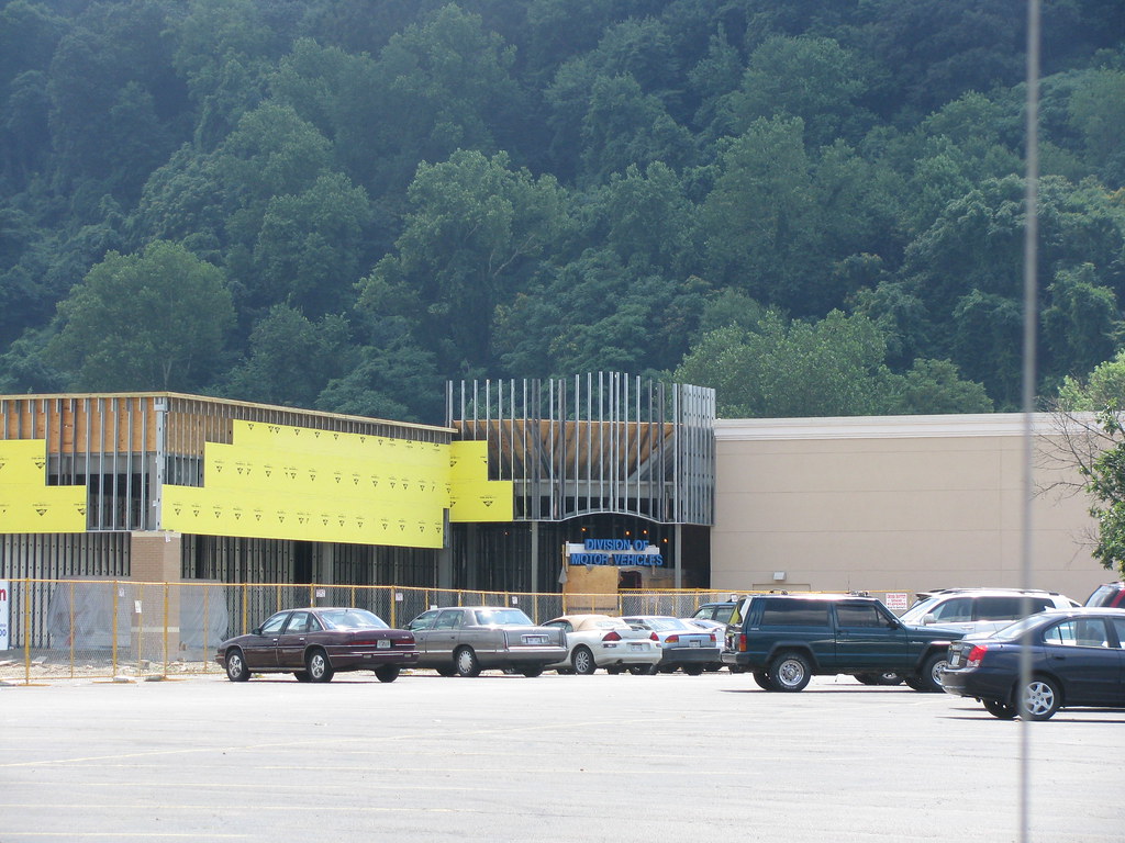 Kanawha Mall Construction Project Hummm , Wonder how to ge… Flickr