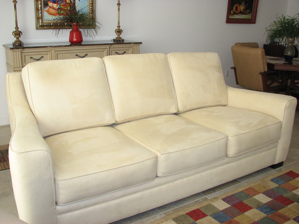 Luxury Brands That Don't Use Leather Sofa