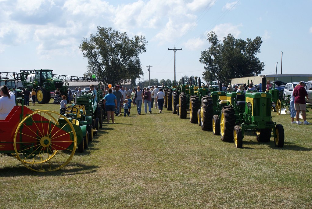 Tractor Display Jay Peanut Festival Gabbert Farm Jay, … Flickr