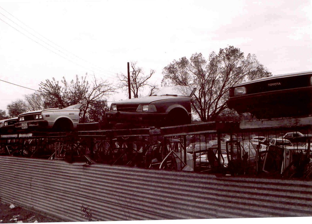 Car Parts, 1987 Car junk yard near downtown Dallas, I thin… Flickr