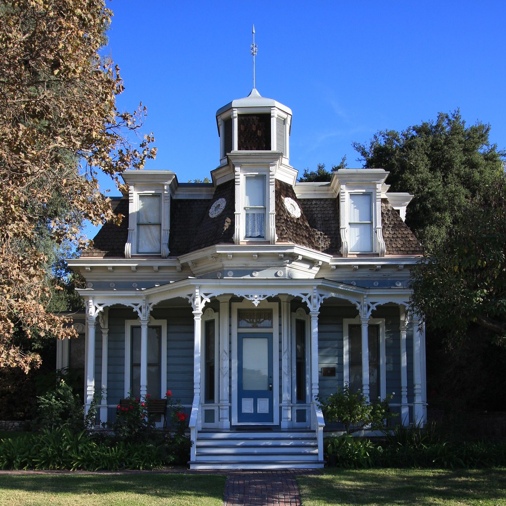 Valley Knudsen House; front Valley Knudsen House; front Flickr