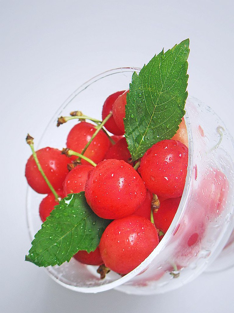 Japanese cherries Best viewed large. One of my neighbors a… Flickr