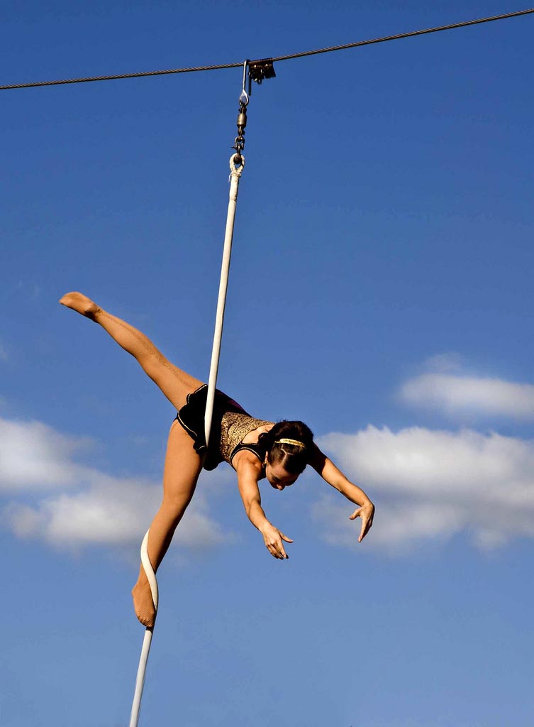 Aurelia Wallenda is crazy strong and beautiful too www… Flickr
