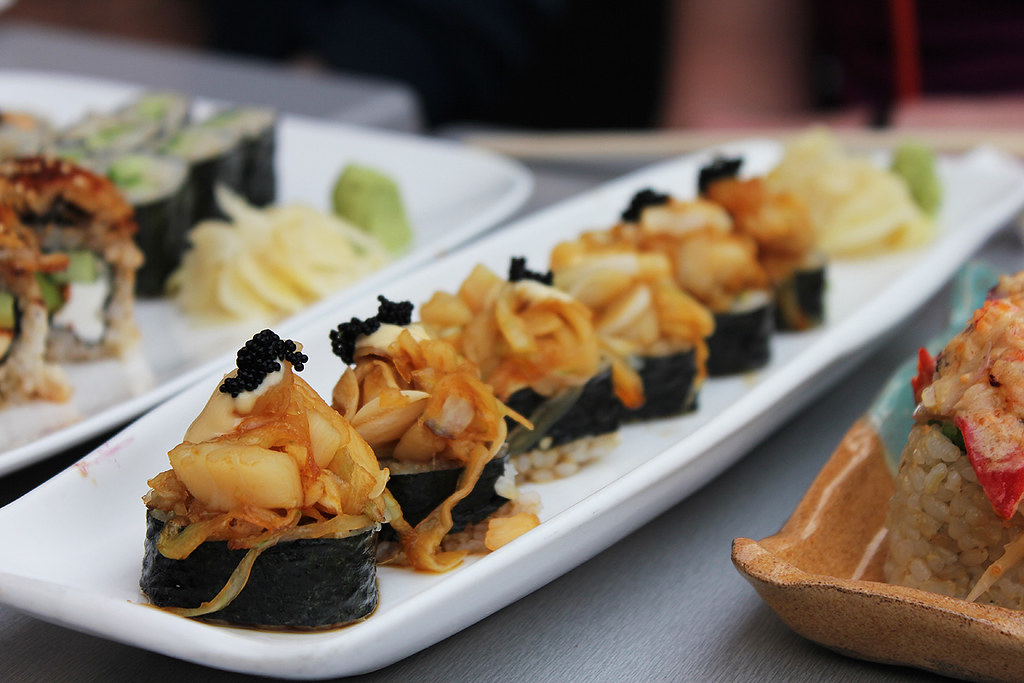 Roasted Garlic Scallop Roll Roasted Garlic Scallop Roll (a… Flickr