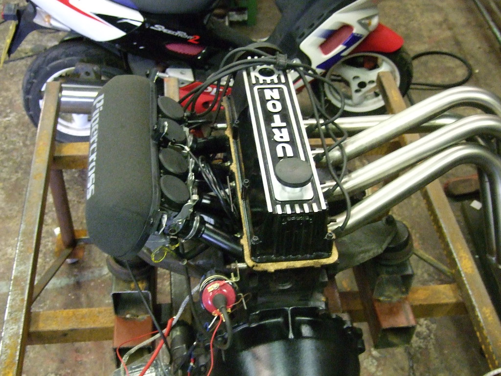 DSCF0590-2 | 2ltr pinto ,injection head ,kent fast rd cam bi… | Flickr