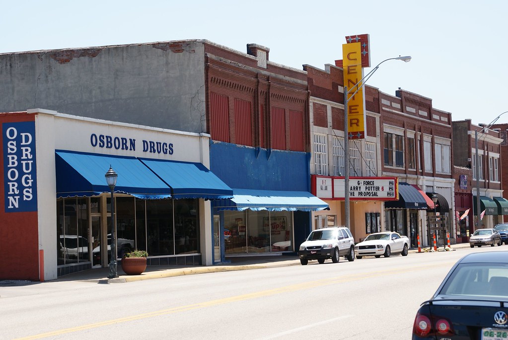 Vinita, OK Former central shopping district on South Wilso… Paul