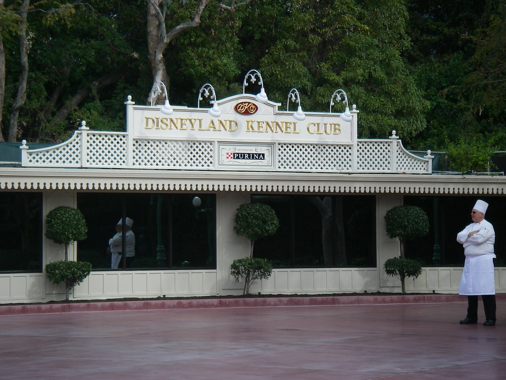 Disneyland Kennel Club I thought it looked odd, having a c… Flickr