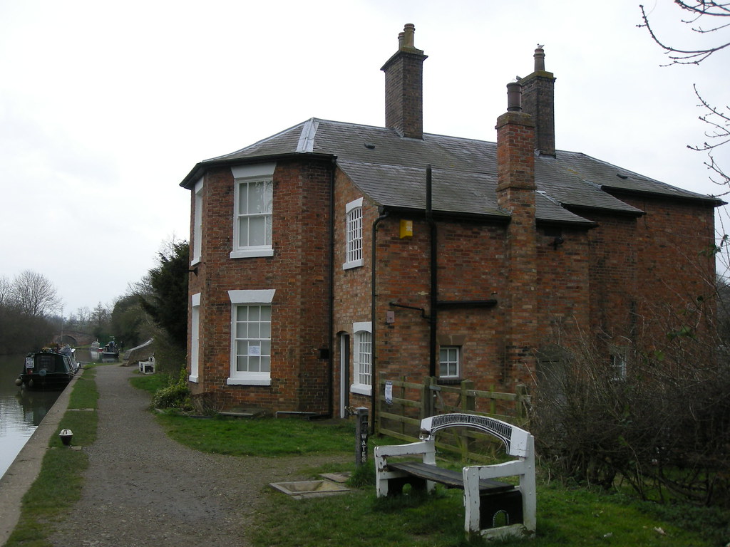 Braunston Stop House Grand Union Canal Saxon Sky Flickr