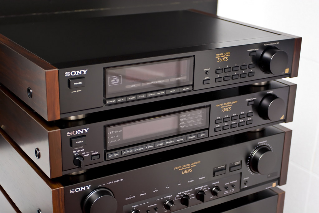 Sony ES STS730ES Tuner A pair of tuners, on the top we ha… Flickr