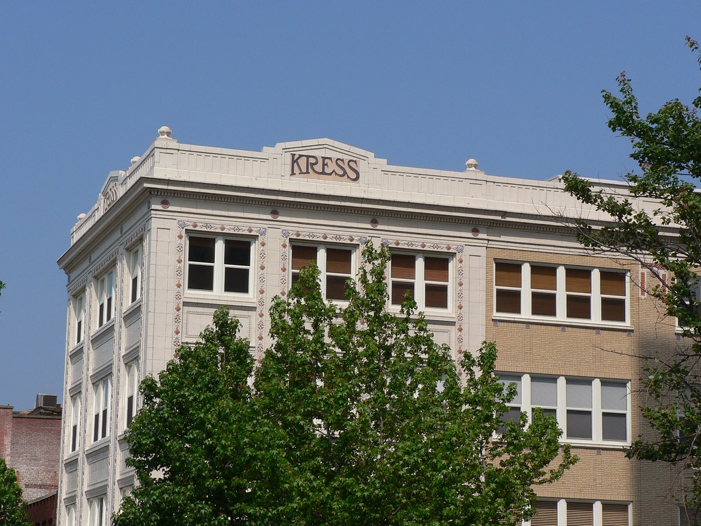 Kress Emporium, Asheville The Kress building in Asheville,… Flickr