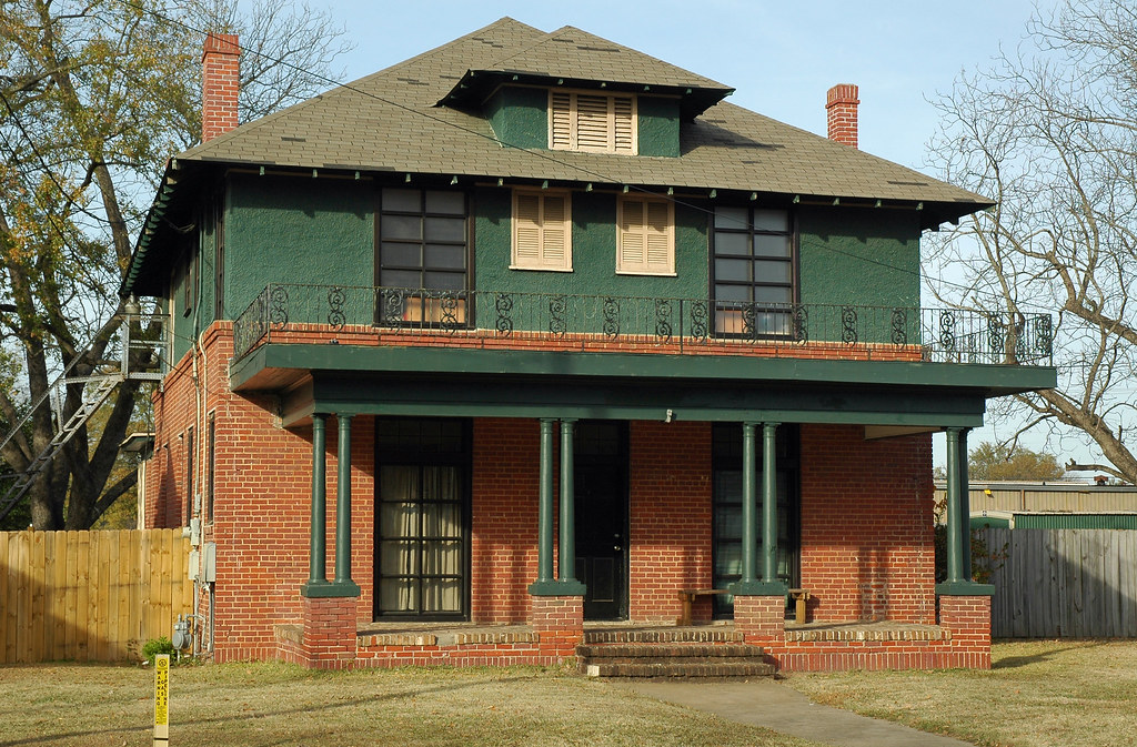 Marshall, Texas This was an interesting home in Marshall, … Flickr